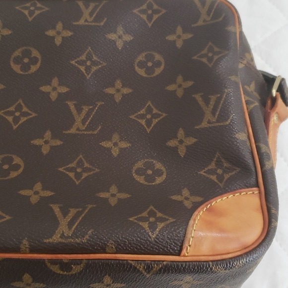 SOLD Louis Vuitton Nile - Picture 4 of 16